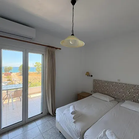 公寓式酒店 Aggeliko Mavrovouni Beach, Gytheion Mavrovoúnion