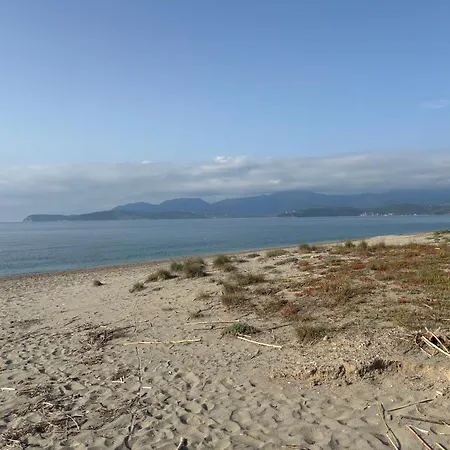 公寓式酒店 Aggeliko Mavrovouni Beach, Gytheion 3*